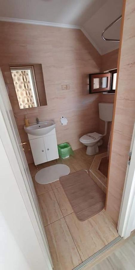 Casa Mimi Appartement Băile Herculane Buitenkant foto