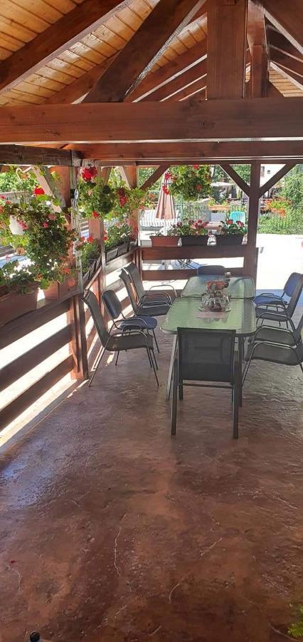 Casa Mimi Appartement Băile Herculane Buitenkant foto